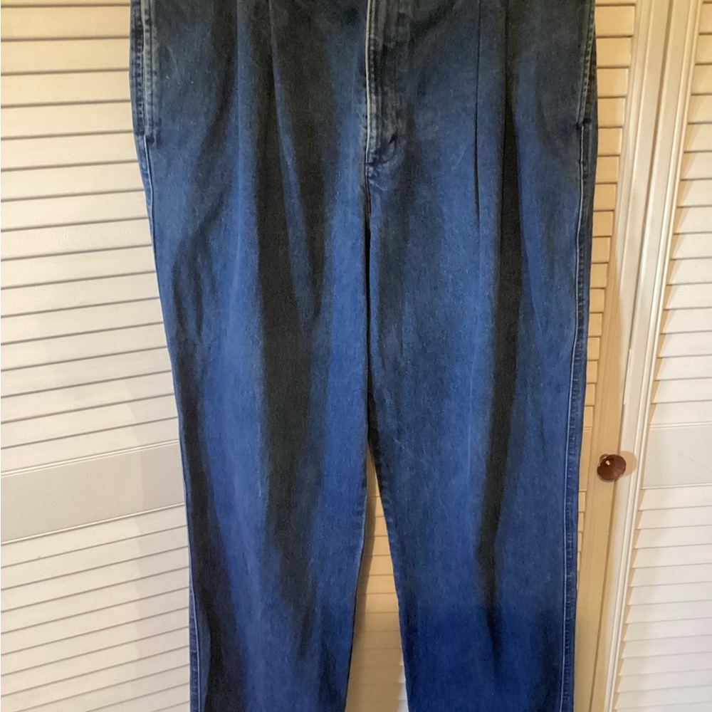 Dockers men’s pleated front blue jeans, size 38” X 34”, 100% cotton